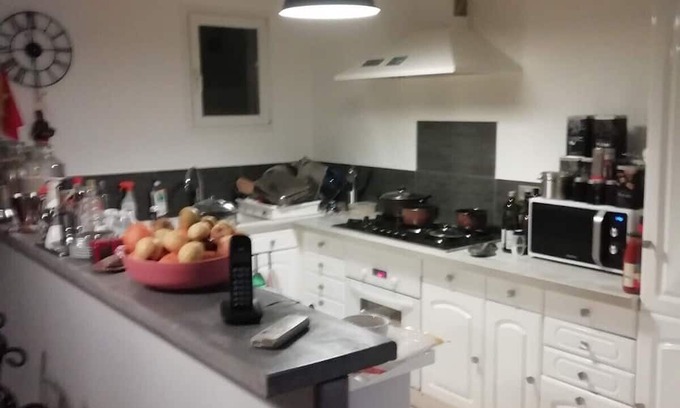 Abbazia House | Cozy Maison Near the Sea with Family and Pet-Friendly Perks