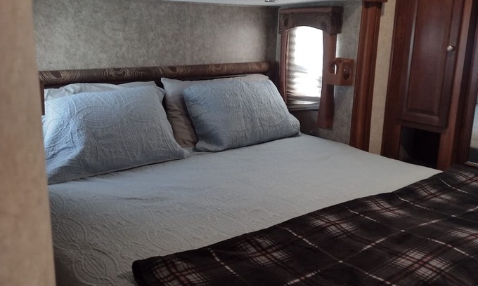 Fort Davis House | Unforgettable Mountain Views with Family-Friendly Amenities