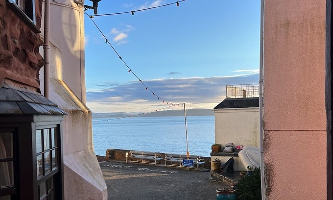 Kingsand Cottage | Inviting Cottage with Garden & Sea Views near Beaches