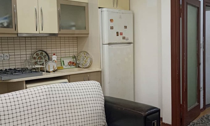 Bahcelievler House | Convenient 1+1 Fully Furnished Apartment in Şirinevler