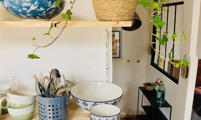 Oloron-Sainte-Marie Apartment | Family-Friendly Getaway at Une Maison de Famille