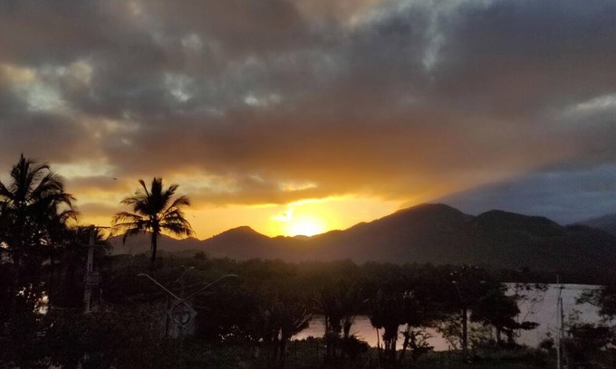 Centro House | Family-Friendly Retreat at Casa Itapanhaú, Bertioga