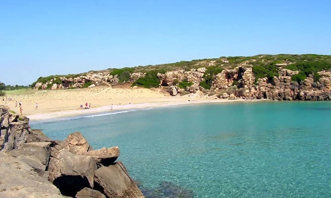 Fondo Morte Apartment | Seaside Escape: Appartamento Zaffi with Kitchen & Breakfast