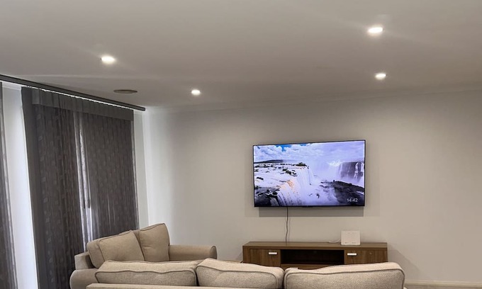 Bonner House | Canberra 3 bedroom home to remember