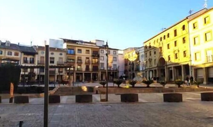 Ubeda House | Central Úbeda Tourist House with Kitchen Amenities