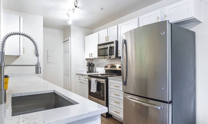 Northeast Colorado Springs Apartment | Stylish Apartment with Kitchen in Prime Location