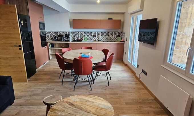 Saint-Francois-Longchamp Apartment | Cozy Apartment Saint-François-Longchamp for 5 Guests