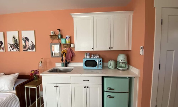 Southern Pines House | Relax at The Birdie Bungalow: Pool and Family-Friendly Fun