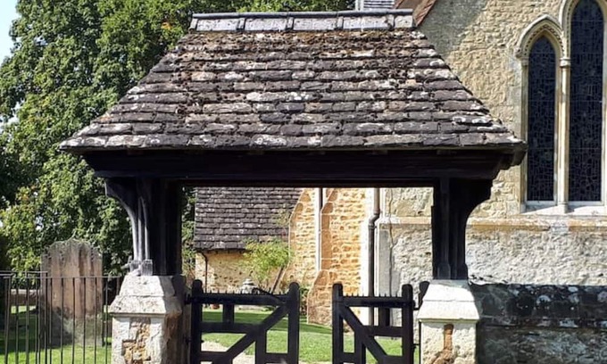 Dorking House | Relaxing Rural Retreat with Spa near Dorking