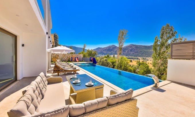 Sarıbelen Villa | Villa Taha in Kas with 3 bedrooms and 3 bathrooms