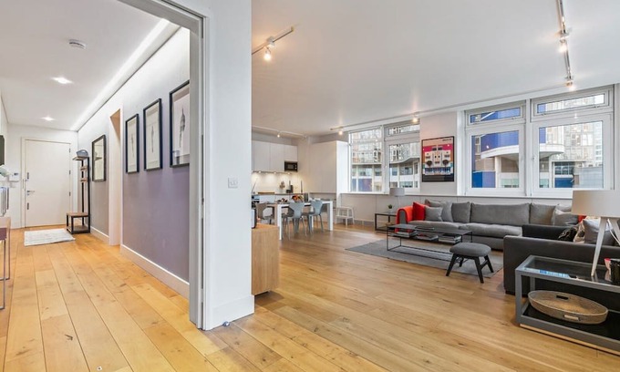 St. Mary's Park Apartment | Waterfront House: Family-Friendly Three Bedroom Retreat