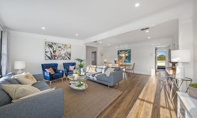 Branxton Cottage | Inviting Three Bedroom Cottage Near Wineries & Concerts