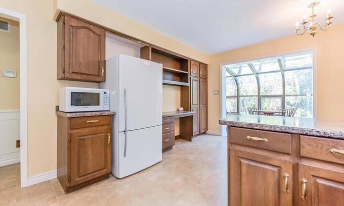 Elora House | Riverside Retreat Minutes from Downtown Elora - Family Friendly!