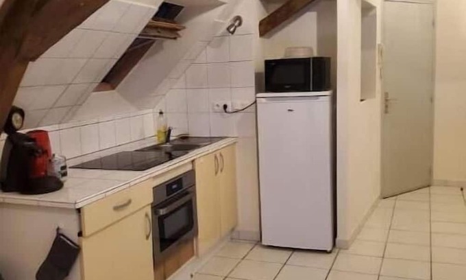 Bourgueil Apartment | Family-Friendly 2 Bedroom Apartment on Second Floor