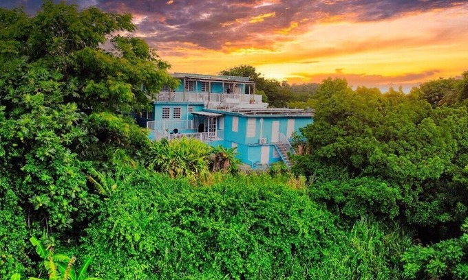 Rio Grande Villa | Perfect Retreat for Groups Near El Yunque with Kitchen