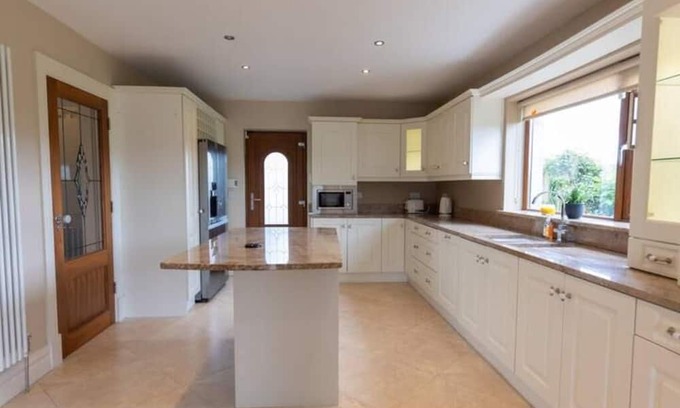 Clonaslee House | Family-Friendly Retreat at Bellair House Awaits You