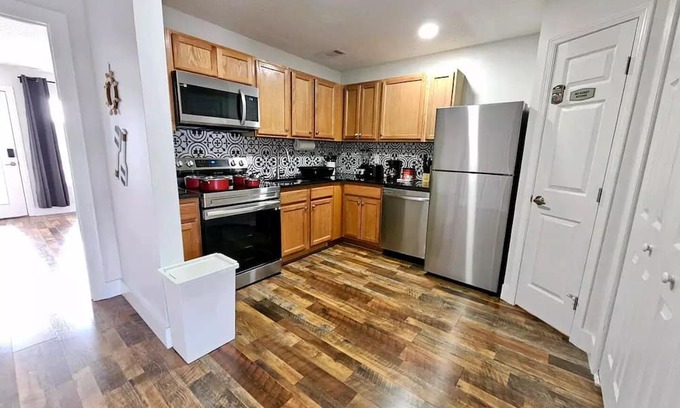 Wedowee Villa | Beautiful Lakefront Villa with Dock Access and Breakfast