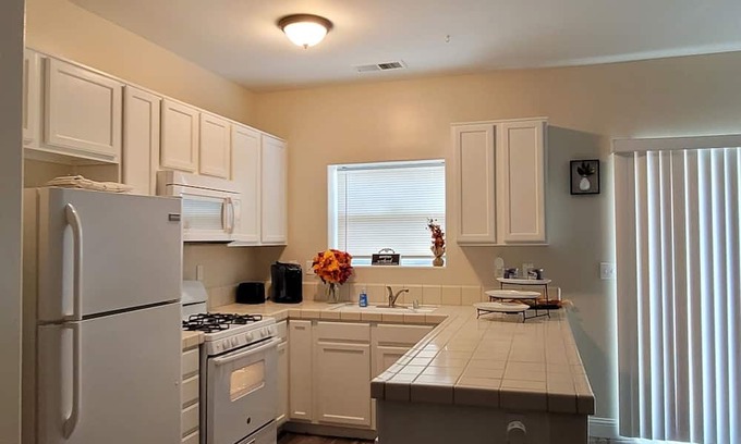 Bakersfield House | Cozy Home Near KMC with Child-Friendly Amenities