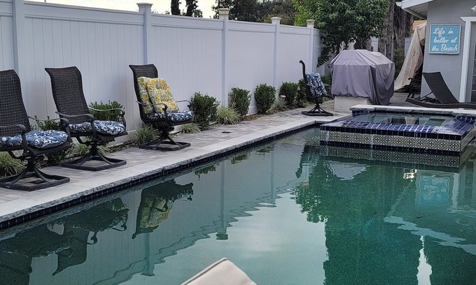 La Puente Apartment | Charming Poolside Casita near LA and OC Attractions
