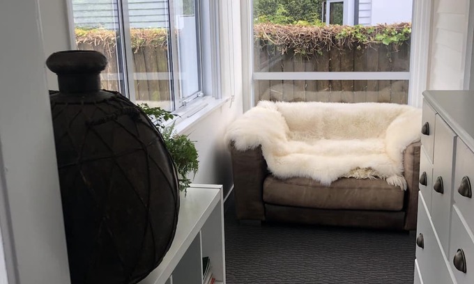 Christchurch House | Rimu Retreat - Your Family's Ideal Home Away from Home
