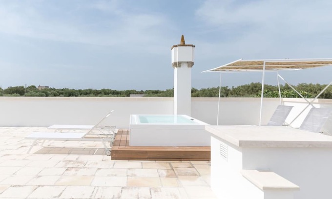 Maruggio Villa | Spacious Villa in Campomarino with Private Pool & Ocean View