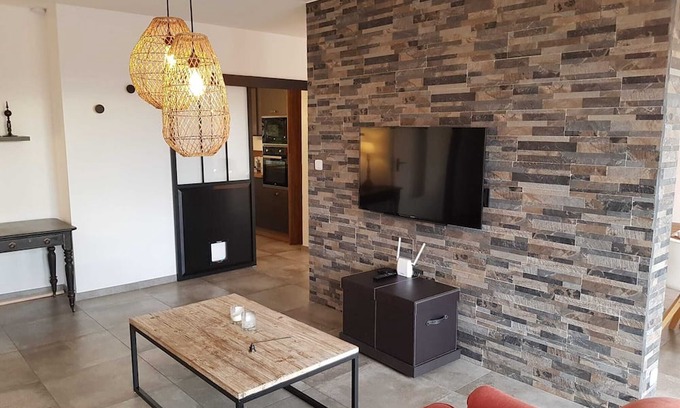 Nord Apartment | Bright and Airy Grand T3 in Aix-en-Provence, Family Friendly