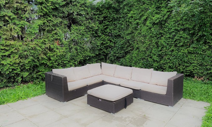 LaSalle Apartment | Stylish 2-Bed Apartment for 6: Near Airport & Downtown
