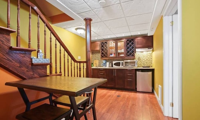 Paradise Apartment | Relaxing Getaway: Cozy Studio with Kitchen Amenities