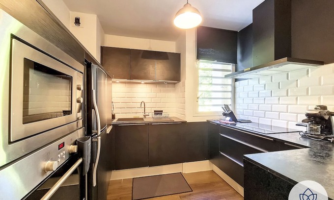 Saint-Denis Apartment | Comfortable Stay at T2 – Le Levant near Bellepierre Hospital