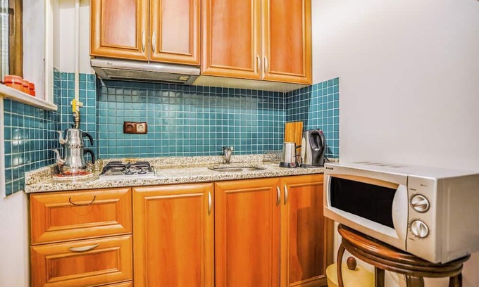 Fatih Apartment | Ideal Apartment in Fatih with Breakfast & Family Amenities