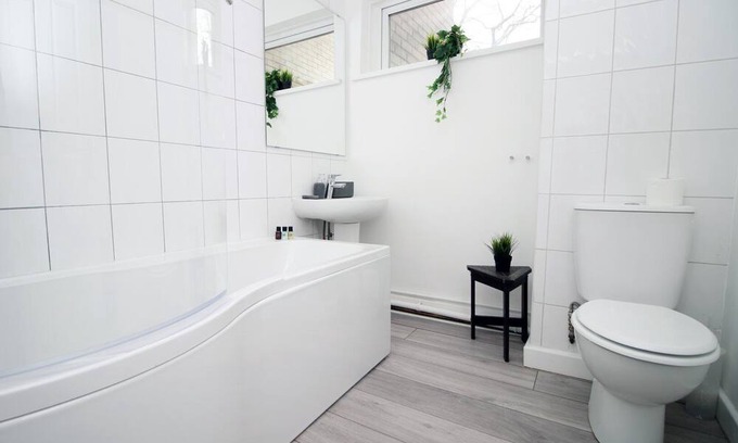 Penarth Apartment | Cogan Court FREE parking