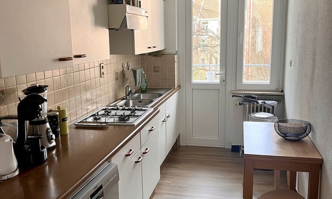 Ixelles Apartment | Prime Location Apartment with Balcony – Perfect for Families