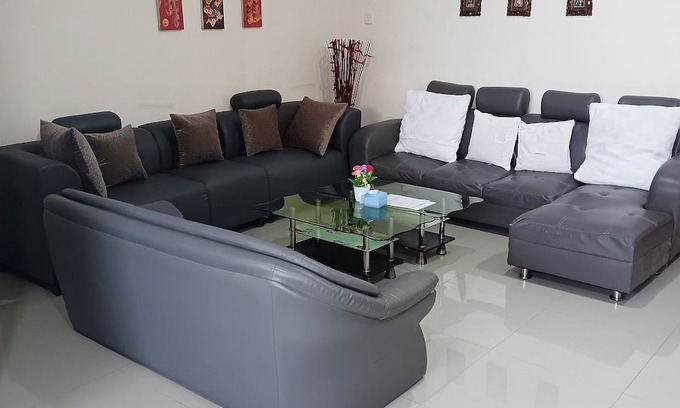 Lubuk Baja Apartment | Convenient Batam Excursion Suite Near Malls & Seafood