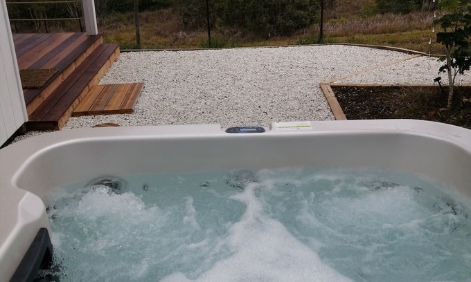 Bourail House | Discover Niaouli Lodge: Family-Friendly Retreat with Spa