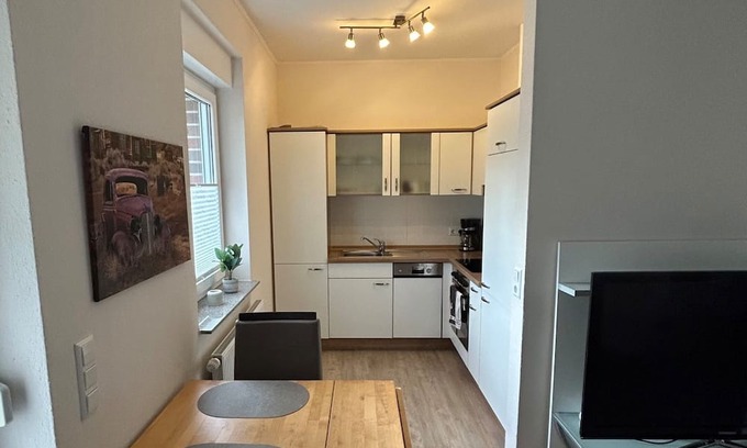 Geeste House | Cozy Retreat for 3 with Ocean View in Geeste