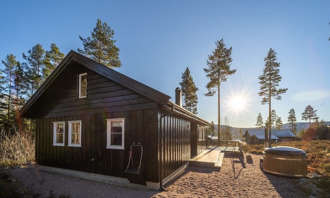 Vradal House | Discover Chalet Vrådal: Lake View Retreat with Spa Amenities