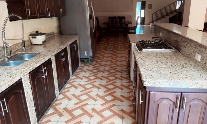 Managua House | Discover a Comfortable Stay in Managua for Your Family