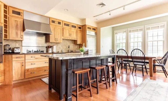 Mercersburg House | Inviting Mountain Retreat at Whitetail Resort for Families