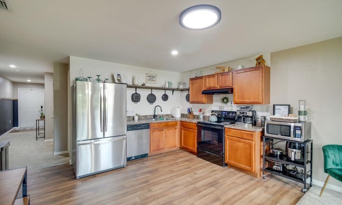Fort Myers House | Cozy Fort Myers Home with Spa and Trails Awaits You!
