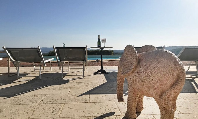 Cretaio House | Tranquil Rustico with Pool and Breathtaking Ocean Views