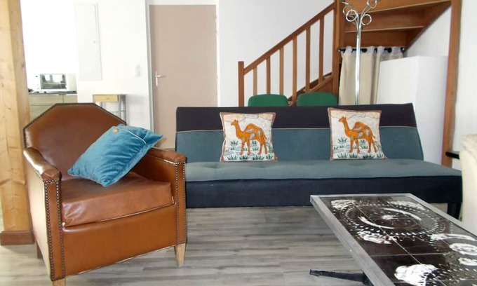 Loos Condo | Convenient Apartment Near Lille's CHRU for 1 to 4 Guests