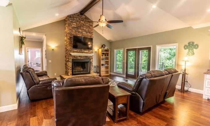 Valley Head House | Relaxing Country Retreat for the Whole Family - Rated 10/10