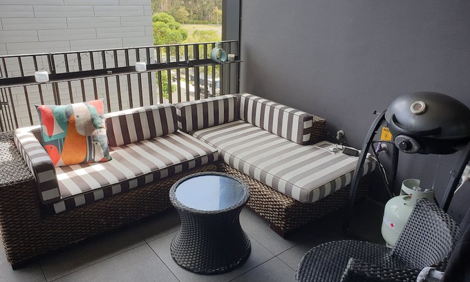 Little Bay Apartment | Coastal Apartment in Eastern Suburbs with Family-Friendly Amenities