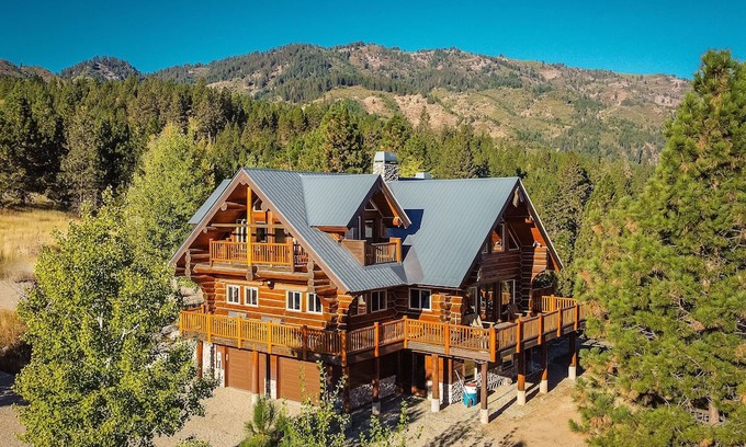 Garden Valley Cabin | Unique Cabin Retreat with Kitchen & Child-Friendly Amenities
