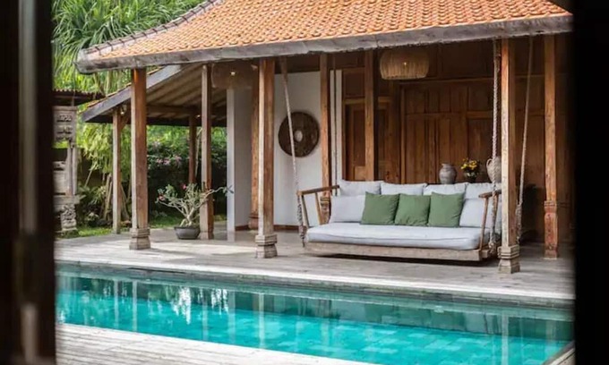 Uluwatu House | Discover The Padang Villa: 3.5 Bedroom Retreat in Uluwatu