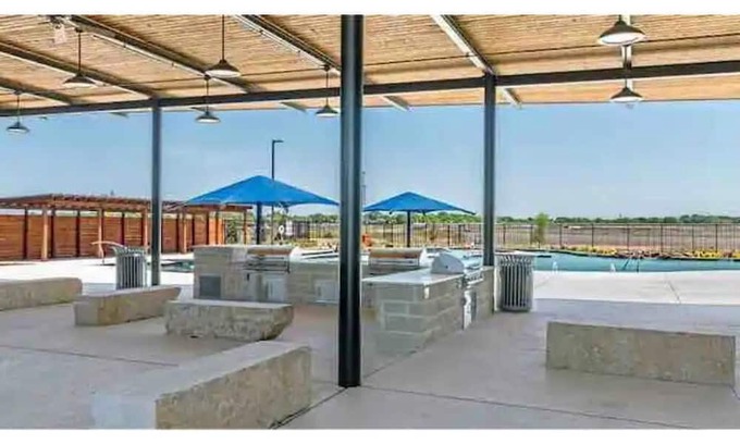 Clear Lake House | Your DFW Oasis: Pool, Spa & Family-Friendly Comfort