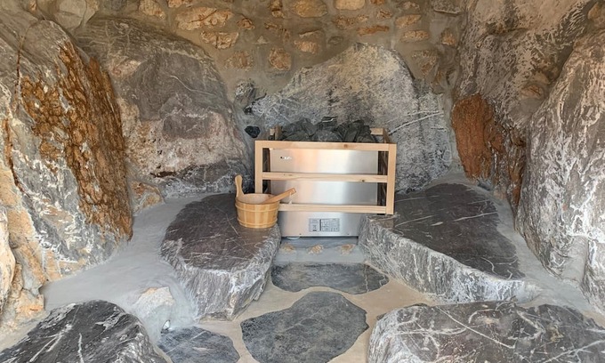 Wang Nam Khiao Villa | Relax at YUNOYAMA ONSEN AND SPA with Pool & Hot Tub