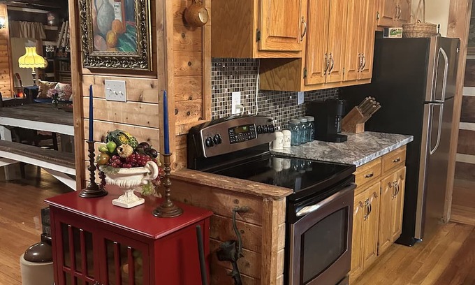 Hestand Cabin | Top-Rated Whippoorwill Hollow on Kettle Creek for Families