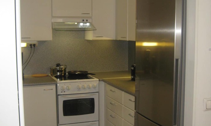 Vantaa City Centre Apartment | Cozy TIKKURILA Apartment: Ideal Location Near Airport