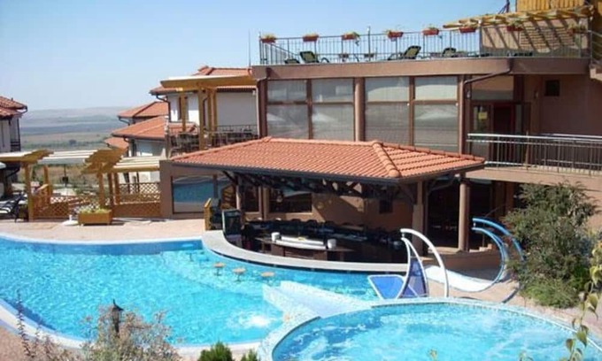 Kosharitsa Apartment | Family-Friendly 3 Bed, 3 Bath Villa at Bay View Villas